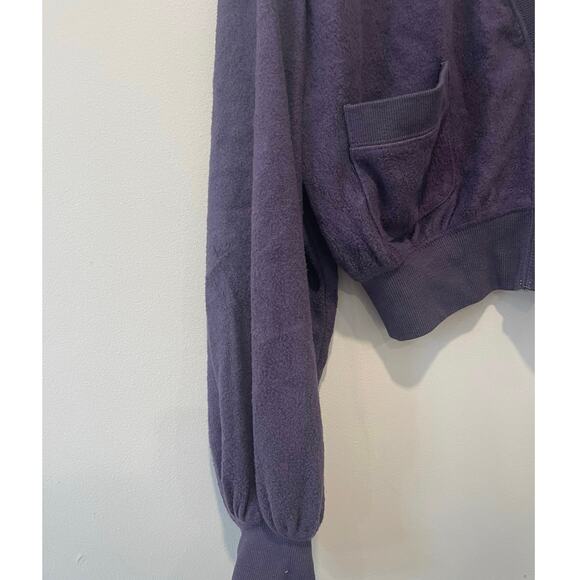 Urban Outfitters‎ Women’s Cropped Cardigan Cozy Soft Sweater Plum Size Medium - Picture 5 of 6
